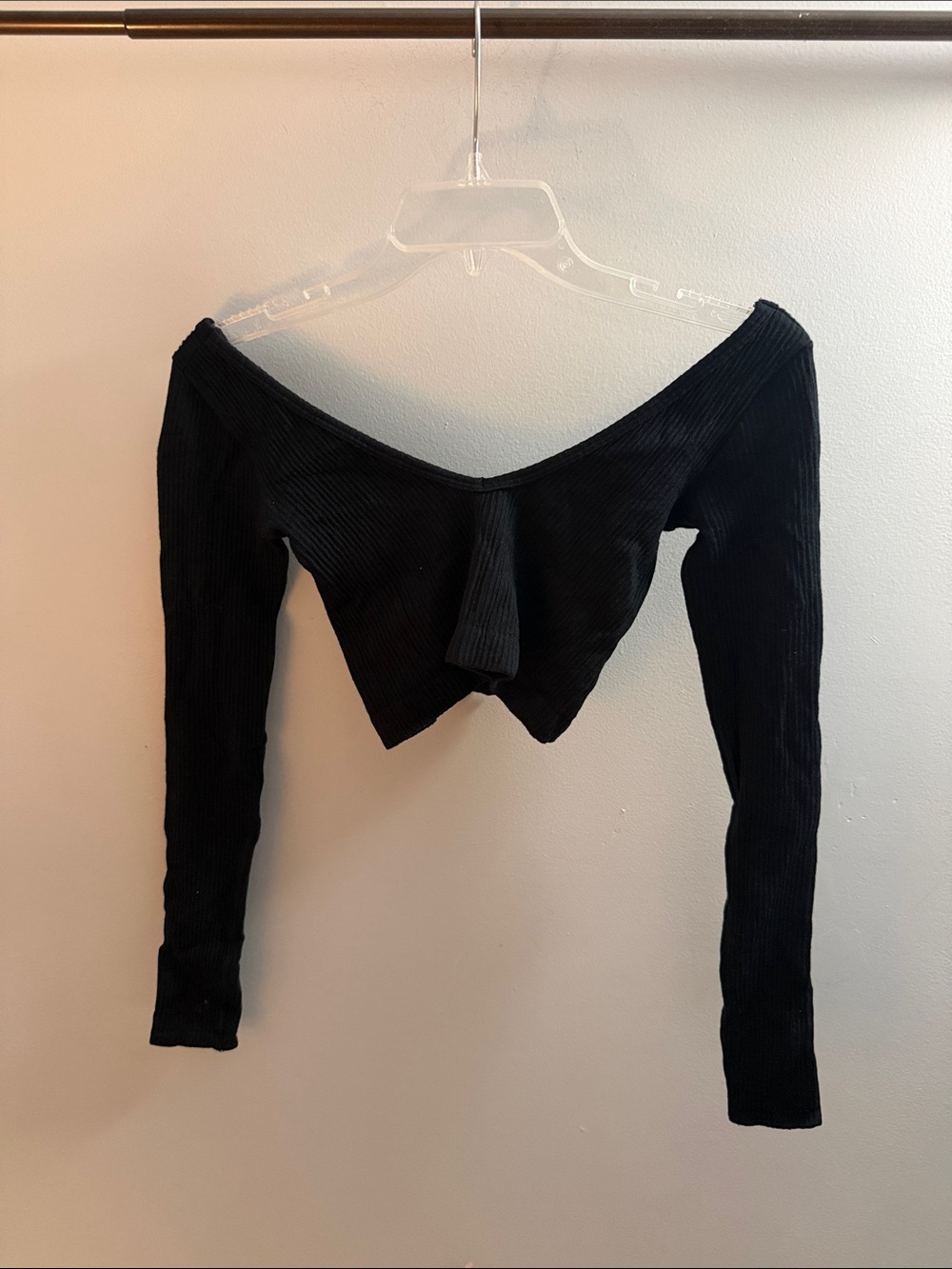 Urban Outfitters Black Ribbed Off-Shoulder Long Sleeve Crop